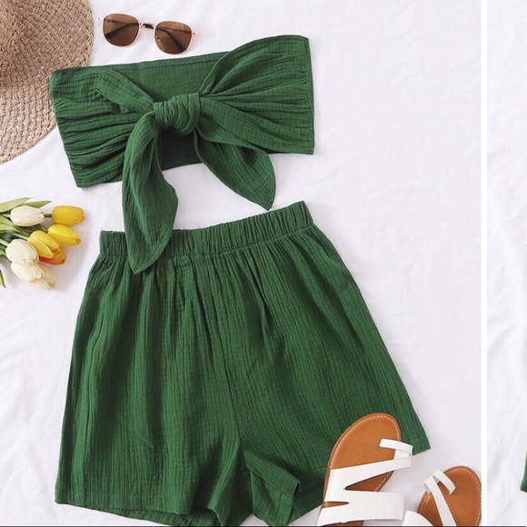Green shein 2 piece set bandeau top matching shorts xs